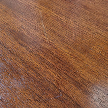 Load image into Gallery viewer, VINTAGE ROUND PARKER FURNITURE DINING TABLE