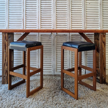 Load image into Gallery viewer, RUSTIC HALL/CONSOLE TABLE OR BAR TABLE. RECYCLED OREGON.