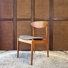 Load image into Gallery viewer, PARKER 107 SPADEBACK MATCHSTICK DINING CHAIR. ONE ONLY.