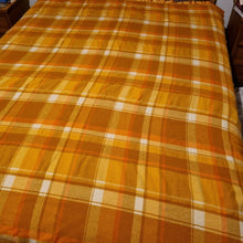 Load image into Gallery viewer, VINTAGE 100% WOOL ONKAPARINGA BLANKET