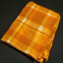 Load image into Gallery viewer, VINTAGE 100% WOOL ONKAPARINGA BLANKET