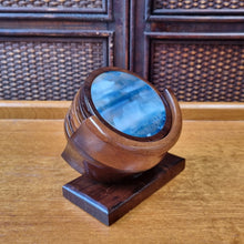 Load image into Gallery viewer, SET OF 6 AGATE COASTERS WITH ROSEWOOD STAND