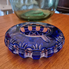 Load image into Gallery viewer, VINTAGE COBALT BLUE & CLEAR CUT GLASS CRYSTAL ASHTRAY