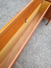 Load image into Gallery viewer, VINTAGE SUMNA FURNITURE BEDSIDE DRAWERS & QUEEN SIZE HEADBOARD
