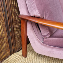 Load image into Gallery viewer, VINTAGE TESSA T21 3 SEATER SOFA COUCH