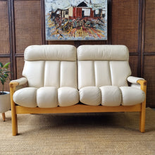 Load image into Gallery viewer, TESSA WELLINGTON LEATHER 2 SEATER SOFA COUCH