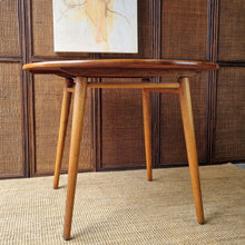 Load image into Gallery viewer, VINTAGE ROUND KITCHEN / DINING TABLE BY MELCHAIR