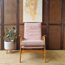 Load image into Gallery viewer, VINTAGE FLER 'E30' TV ARMCHAIR