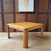 Load image into Gallery viewer, LARGE SQUARE COFFEE TABLE