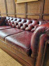 Load image into Gallery viewer, 3 SEATER BURGUNDY LEATHER CHESTERFIELD SOFA