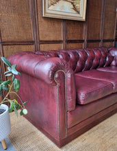 Load image into Gallery viewer, 3 SEATER BURGUNDY LEATHER CHESTERFIELD SOFA