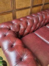 Load image into Gallery viewer, 3 SEATER BURGUNDY LEATHER CHESTERFIELD SOFA