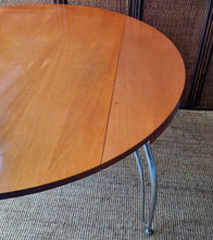 Load image into Gallery viewer, VINTAGE ITALIAN ROUND DROPSIDE DINING TABLE