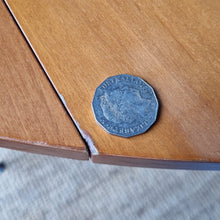 Load image into Gallery viewer, VINTAGE ITALIAN ROUND DROPSIDE DINING TABLE