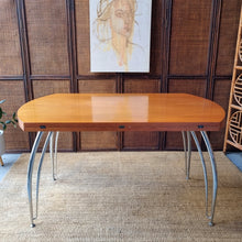 Load image into Gallery viewer, VINTAGE ITALIAN ROUND DROPSIDE DINING TABLE