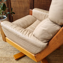 Load image into Gallery viewer, VINTAGE MODULE SWIVEL LEATHER ARMCHAIR