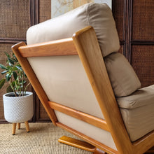 Load image into Gallery viewer, VINTAGE MODULE SWIVEL LEATHER ARMCHAIR