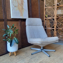 Load image into Gallery viewer, IKEA LUNNA SWIVEL CHAIR