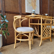 Load image into Gallery viewer, CANE HONEYMOON/BREAKFAST SETTING