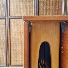 Load image into Gallery viewer, MID CENTURY TEAK GATELEG DINING TABLE