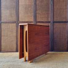 Load image into Gallery viewer, MID CENTURY TEAK GATELEG DINING TABLE