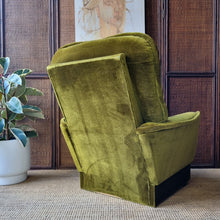 Load image into Gallery viewer, VINTAGE VELOUR ARMCHAIR