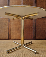 Load image into Gallery viewer, VINTAGE 5 PIECE DINING / KITCHEN SETTING