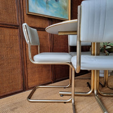 Load image into Gallery viewer, VINTAGE 5 PIECE DINING / KITCHEN SETTING