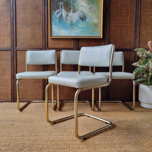 Load image into Gallery viewer, VINTAGE 5 PIECE DINING / KITCHEN SETTING