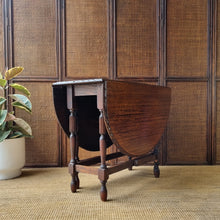 Load image into Gallery viewer, ANTIQUE JACOBEAN STYLE OAK GATELEG DROP LEAF DINING TABLE
