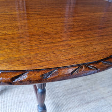Load image into Gallery viewer, ANTIQUE JACOBEAN STYLE OAK GATELEG DROP LEAF DINING TABLE