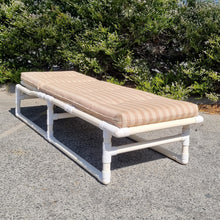 Load image into Gallery viewer, RETRO PLASTIC TUBE SUNLOUNGER