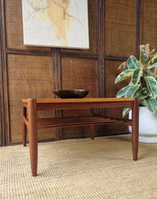 Load image into Gallery viewer, DANISH DELUXE FLIP TOP SQUARE COFFEE TABLE