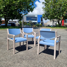 Load image into Gallery viewer, VINTAGE SEBEL 5 PIECE OUTDOOR PATIO SETTING. PASTOE CHAIRS & INTEGRA TABLE.