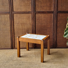 Load image into Gallery viewer, RETRO VINTAGE TILED HARDWOOD COFFEE/SIDE/LAMP TABLE