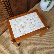 Load image into Gallery viewer, RETRO VINTAGE TILED HARDWOOD COFFEE/SIDE/LAMP TABLE