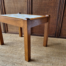Load image into Gallery viewer, RETRO VINTAGE TILED HARDWOOD COFFEE/SIDE/LAMP TABLE