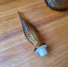 Load image into Gallery viewer, VINTAGE AMBER GENIE BOTTLE GLASS DECANTER