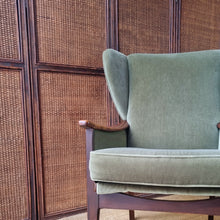 Load image into Gallery viewer, MID CENTURY PARKER KNOLL PK924 WINGBACK ARMCHAIR
