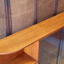 Load image into Gallery viewer, VINTAGE BOOKCASE / DISPLAY CABINET