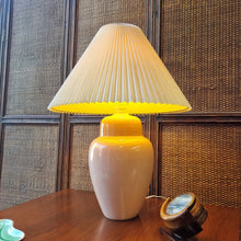Load image into Gallery viewer, VINTAGE ART DECO REVIVAL TABLE LAMP