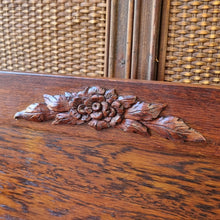 Load image into Gallery viewer, VINTAGE SOLID HARDWOOD 'SETTLE BENCH' HALL SEAT