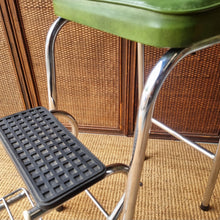 Load image into Gallery viewer, VINTAGE STEP STOOL
