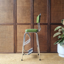 Load image into Gallery viewer, VINTAGE STEP STOOL