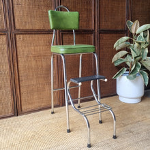 Load image into Gallery viewer, VINTAGE STEP STOOL