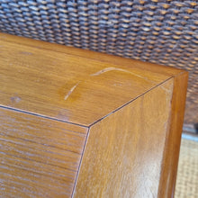 Load image into Gallery viewer, SQUARE COFFEE OR SIDE TABLE