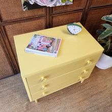 Load image into Gallery viewer, VINTAGE CHEST OF DRAWERS