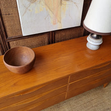 Load image into Gallery viewer, VINTAGE RELIANCE FURNITURE DRESSER DRAWERS WITH DETACHABLE MIRROR
