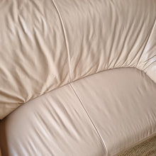 Load image into Gallery viewer, VINTAGE LEATHER 2 SEATER SOFA