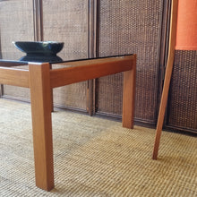 Load image into Gallery viewer, MID CENTURY SIDE OR COFFEE TABLE